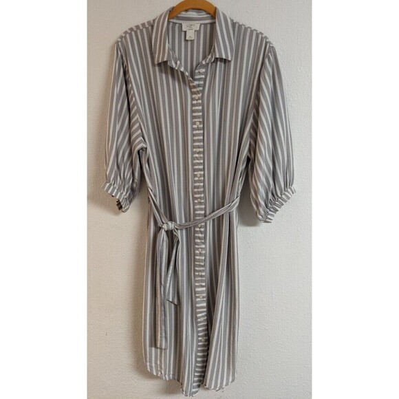 LOFT Dresses & Skirts - Women's Ann Taylor Loft Lounge Gray & White Striped Button Front Belted Dress M